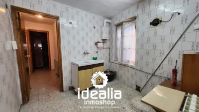Terraced house on Calle de Morata photo 4