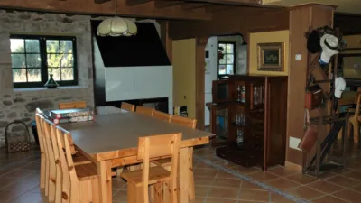 Rustic house on Vilaquinte Street photo 23