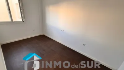 Dúplex en venta en Calle de Doña Leonor, Cabra de 192.000 €