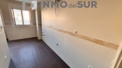 Dúplex en venta en Calle de Doña Leonor, Cabra de 192.000 €