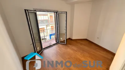 Piso en venta en Calle de Nicolás Albornoz, Cabra de 175.000 €