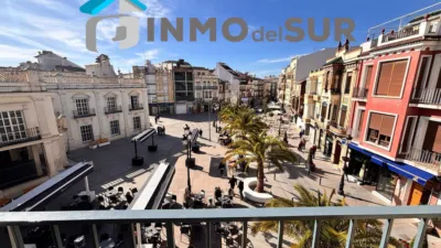 Piso en venta en Calle de Nicolás Albornoz, Cabra de 175.000 €