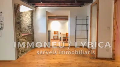 Rustic house on Carrer Quatre Cantons photo 10