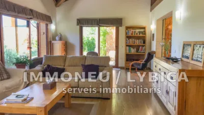 Casa unifamiliar en venta en Calle Dels Vignals, Número 33, Estavar de 850.000 €