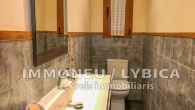 Casa unifamiliar en venta en Calle Dels Vignals, Número 33, Estavar de 850.000 €