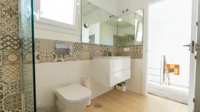 Chalet pareado en venta en Calle Julio Romero de Torres, Los Peñascos-El Salero-Los Imbernones (San Pedro del Pinatar) de 425.000 €