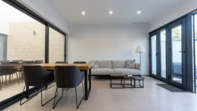 House on Juan de Mesa Street photo 21