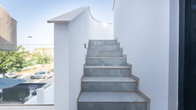 House on Juan de Mesa Street photo 31