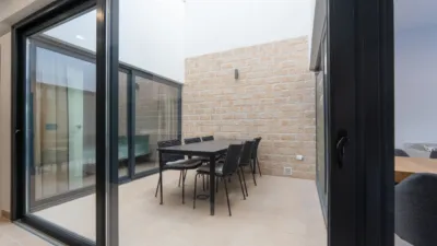 House on Juan de Mesa Street photo 10