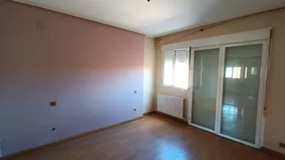 Dúplex en venta en Calle de Bernaldo de Quirós, Torrelaguna de 187.000 €