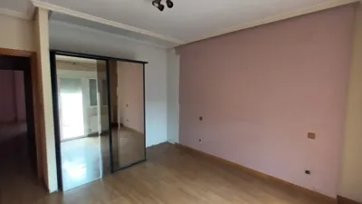 Dúplex en venta en Calle de Bernaldo de Quirós, Torrelaguna de 187.000 €
