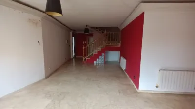 Dúplex en venta en Calle de Bernaldo de Quirós, Torrelaguna de 187.000 €