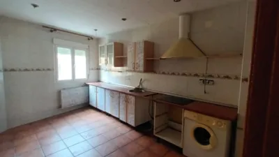Dúplex en venta en Calle de Bernaldo de Quirós, Torrelaguna de 187.000 €