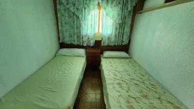 Detached house on Calle de Mondejar photo 15