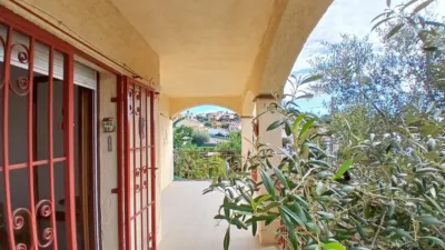 Chalet on Carrer de l'Assutzena photo 2