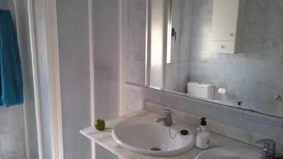Single-family chalet in Urbanización Pinares del Júcar photo 17