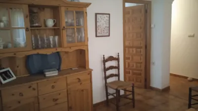 Single-family chalet in Urbanización Pinares del Júcar photo 7
