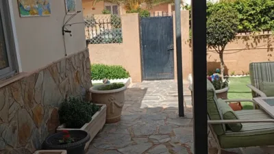 Detached house on Benjamin Palencia Street photo 55