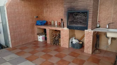 Detached house on Benjamin Palencia Street photo 65
