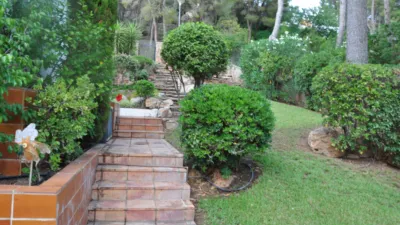 Chalet en venta en Urbanització Bosque, 2, Chiva de 550.000 €