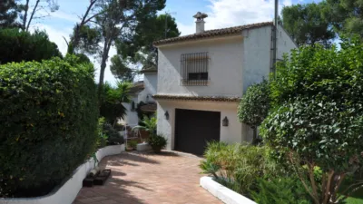 Chalet en venta en Urbanització Bosque, 2, Chiva de 550.000 €