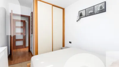 Piso en Carrer de la Serra photo 16