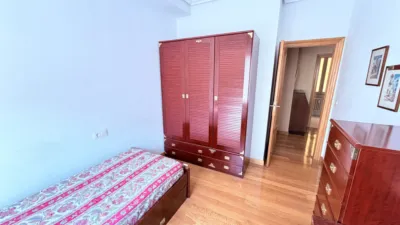 Piso en venta en Calle de la Florida, cerca de Calle de Ramón Ortiz de Zárate, Centro (Vitoria - Gasteiz) de 390.000 €