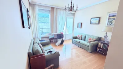 Piso en venta en Calle de la Florida, cerca de Calle de Ramón Ortiz de Zárate, Centro (Vitoria - Gasteiz) de 390.000 €