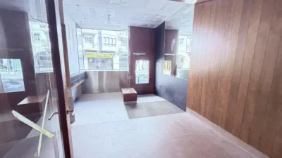 Piso en venta en Calle de la Florida, cerca de Calle de Ramón Ortiz de Zárate, Centro (Vitoria - Gasteiz) de 390.000 €