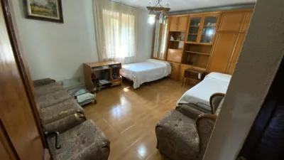 Chalet on Avenida del Gorbea photo 24
