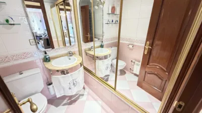 Piso en venta en Calle de Heraclio Alfaro, Aranbizkarra-Arantzabela (Vitoria - Gasteiz) de 335.000 €