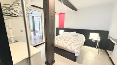 Apartment on San Antonio Street photo 11