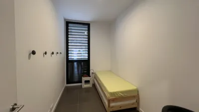 Apartment on Carrer del Poeta Cabanyes photo 13