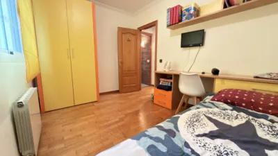 Chalet on Carrer d'Octavi photo 16