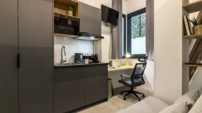 Estudio en alquiler en Calle de los Hermanos Villalonga, 36 - Imagen 4
