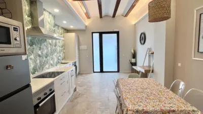 Apartment on Carrer de Buenos Aires photo 3
