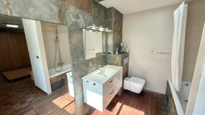 Penthouse on Calle del Maestro Serrano photo 9