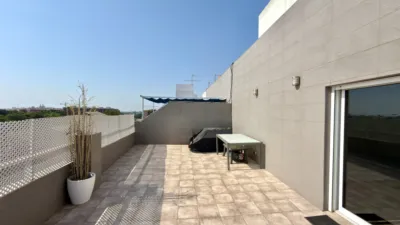 Penthouse on Calle del Maestro Serrano photo 4
