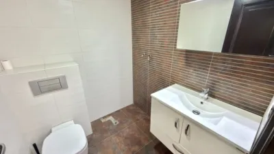 Penthouse on Calle del Maestro Serrano photo 24