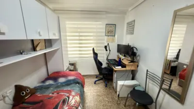 Apartment on Carrer de Sant Edesio photo 33