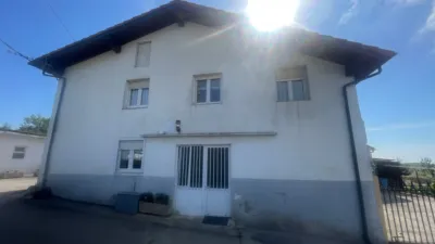 Semi-detached house on Calle Cabañon photo 2