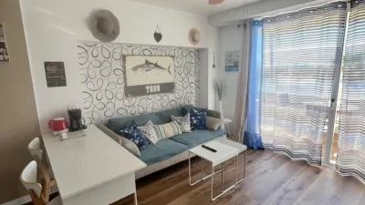 Apartment on Calle Noelia Afonso Cabrera, 1 photo 7