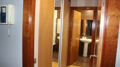 Piso en alquiler en Calle de Teruel, Universidad-Los Lirios (Logroño) de 1.050 €<span>/mes</span>
