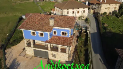 Chalet on Zeberio Street photo 2