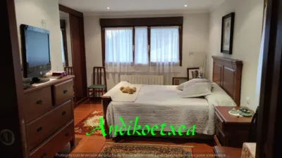 Chalet on Zeberio Street photo 5