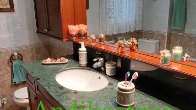 Semi-detached house on Sabino Arana Street photo 18