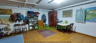 Semi-detached house on Sabino Arana Street photo 37