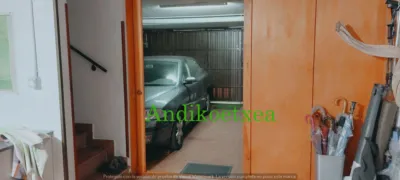 Semi-detached house on Sabino Arana Street photo 36