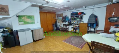Semi-detached house on Sabino Arana Street photo 40