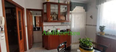 Semi-detached house on Sabino Arana Street photo 9
